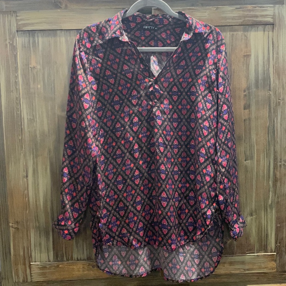 Apny Women’s Tunic Long Sleeve Blouse, Size Medium.
